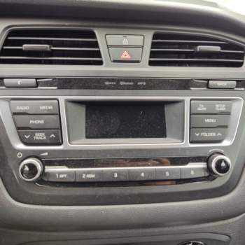 Autoradio HYUNDAI I20  del 2015