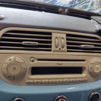 Autoradio FIAT 500  del 2010