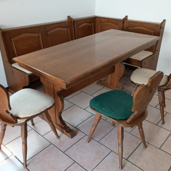 Vendo tavolo, giro panca e sedie