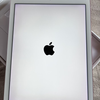 IPAD 32gb color rose gold