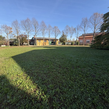 OLMO DI BORBIAGO TERRENO EDIFICABILE 