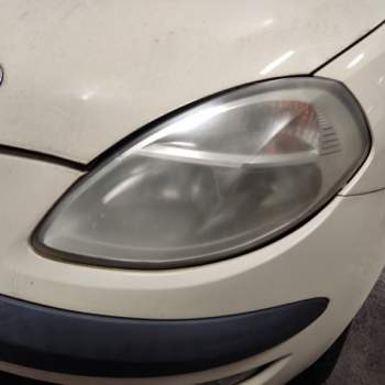 Proiettore sinistro LANCIA YPSILON  del 2006