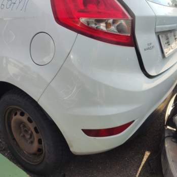 Paraurti posteriore FORD FIESTA  del 2010