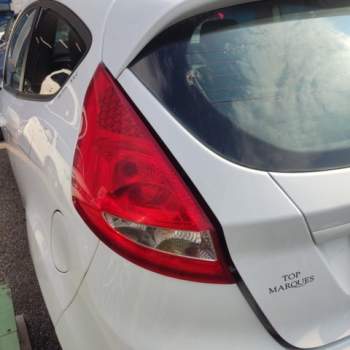 Fanale posteriore sinistro FORD FIESTA  del 2010