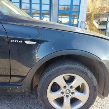 Parafango destro BMW X3   del 2008