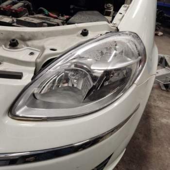 Proiettore sinistro LANCIA MUSA  del 2009