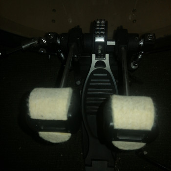 Doppio pedale resistente e performante