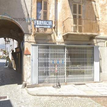 Negozio in affitto a Cuorgn&egrave; (Torino)
