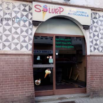 Attivita commerciale in vendita a Cuorgn&egrave; (Torino)