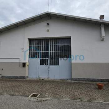 Magazzino in affitto a Cuorgn&egrave; (Torino)