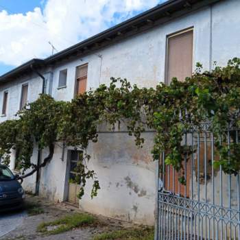 Casa singola in vendita a Lonato del Garda (Brescia)