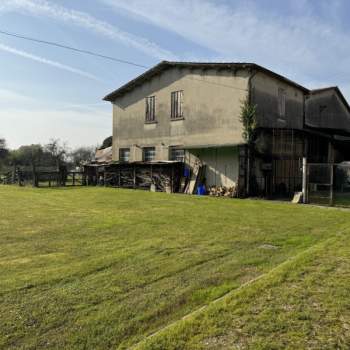 Rustico in vendita a Camposampiero (Padova)