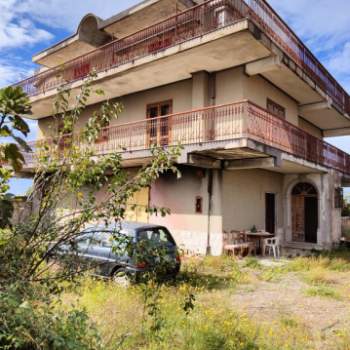 Casa singola in vendita a Eboli (Salerno)