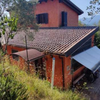 Villa in vendita a Serre (Salerno)