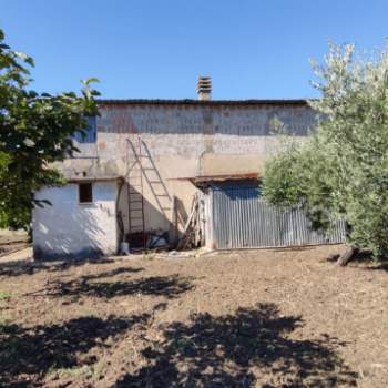 Rustico in vendita a Eboli (Salerno)