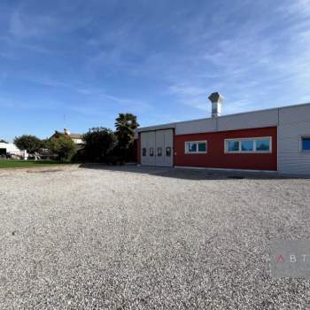 Capannone in vendita a Piombino Dese (Padova)