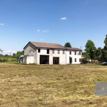 Rustico in vendita a Curtarolo (Padova)