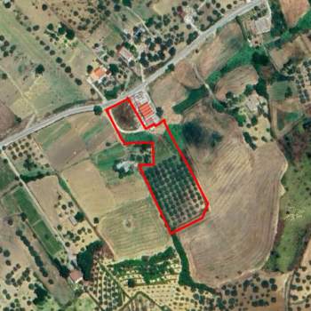 Terreno in vendita a Vallelunga Pratameno (Caltanissetta)