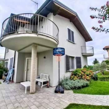 Casa a schiera in vendita a Zenevredo (Pavia)