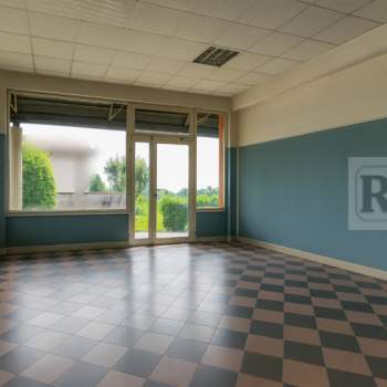 Negozio in affitto a Limena (Padova)