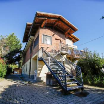 Villa in vendita a Bosconero (Torino)