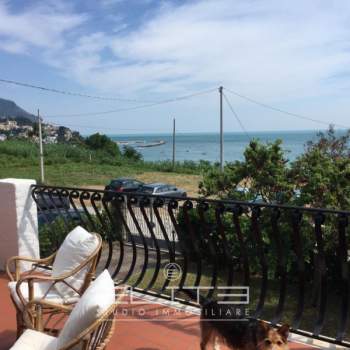 Villa in affitto a Numana (Ancona)