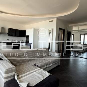 Appartamento in vendita a Ancona (Ancona)