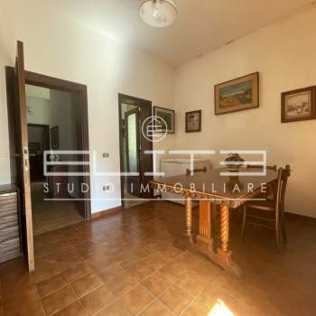 Villa in vendita a Ancona (Ancona)