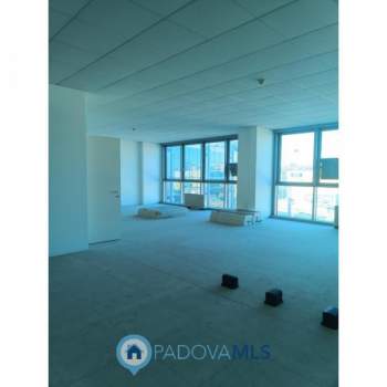 Ufficio in vendita a Padova (Padova)