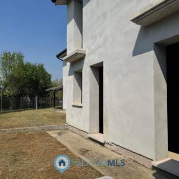 Bifamiliare in vendita a Villafranca Padovana (Padova)