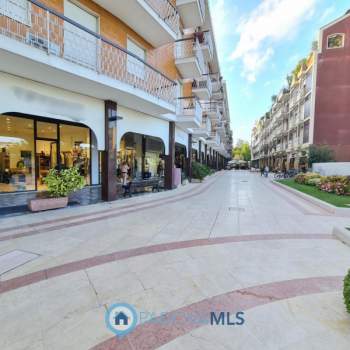 Negozio in vendita a Abano Terme (Padova)