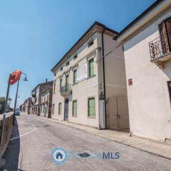 Palazzo in vendita a Battaglia Terme (Padova)