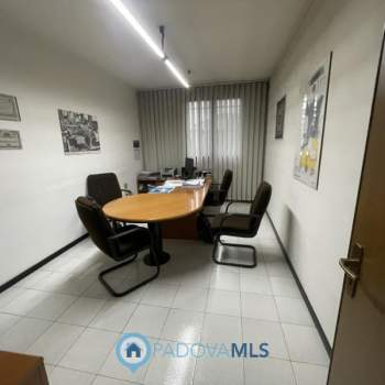 Capannone in vendita a Limena (Padova)