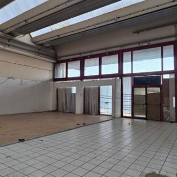 Capannone in vendita a Padova (Padova)