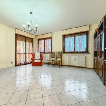 Appartamento in vendita a Borgomanero (Novara)