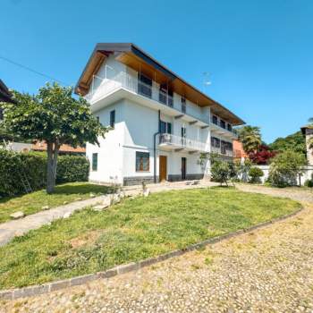 Bifamiliare in vendita a Borgomanero (Novara)