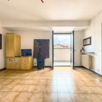 Appartamento in vendita a Borgomanero (Novara)