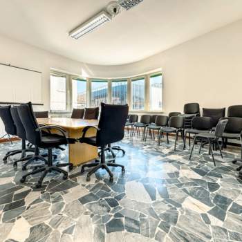 Ufficio in vendita a Borgomanero (Novara)