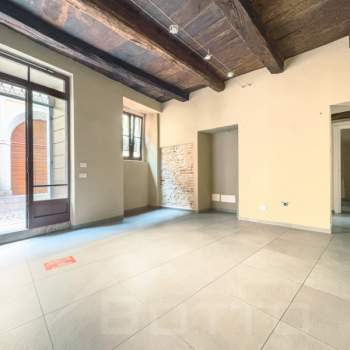 Negozio in vendita a Borgomanero (Novara)