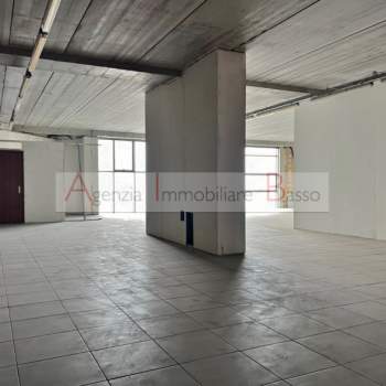 Ufficio in vendita a Loreggia (Padova)