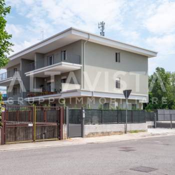 Appartamento in vendita a Rezzato (Brescia)