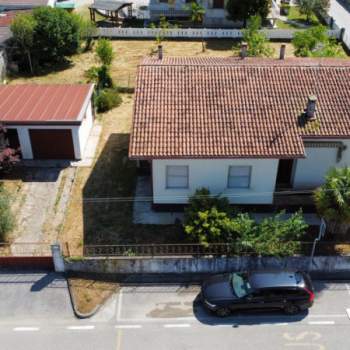 Casa singola in vendita a Castions di Strada (Udine)