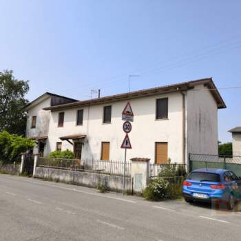 Bifamiliare in vendita a Palmanova (Udine)