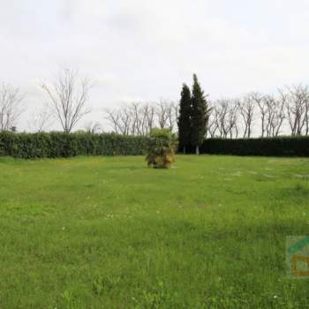 Terreno in vendita a Castions di Strada (Udine)