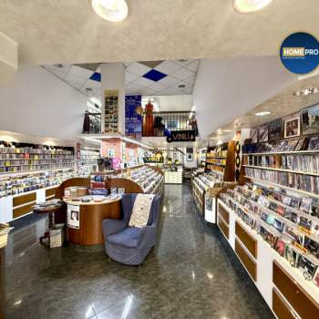 Negozio in affitto a Roma (Roma)