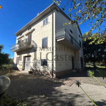 Casa singola in vendita a Castiglione del Lago (Perugia)
