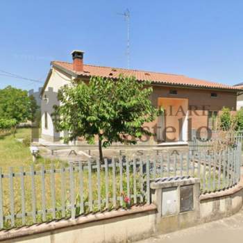 Casa singola in vendita a Castiglione del Lago (Perugia)