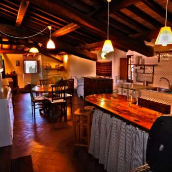 Appartamento in vendita a Paciano (Perugia)