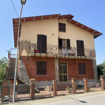 Casa singola in vendita a Panicale (Perugia)