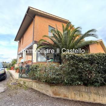 Appartamento in vendita a Panicale (Perugia)